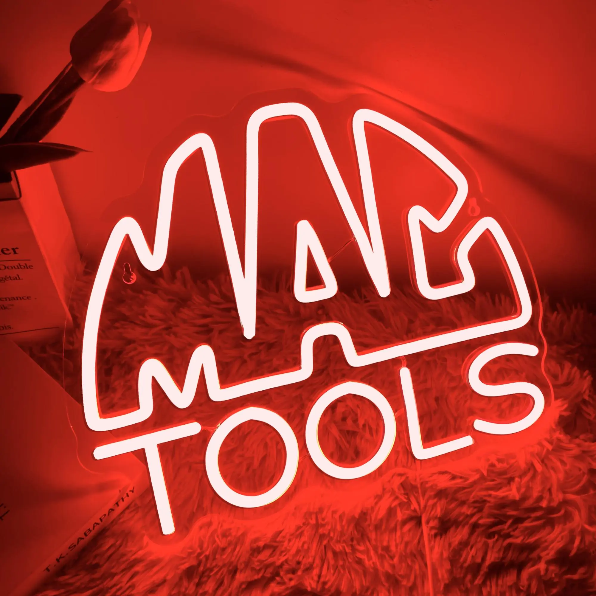 Vibrant MAC Tool Neon Sign, Neon Lights - Dimmable USB Powered LED Garage Light, Modern Mood Lighting, Red Wall Art Decoration, Man Cave & Workshop Gift, with Switch Control, Fashion Design, Multi-Purpose Use for Garage, Tool Room