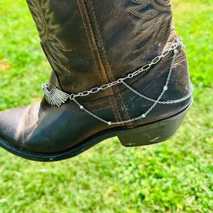 Wing boot chain