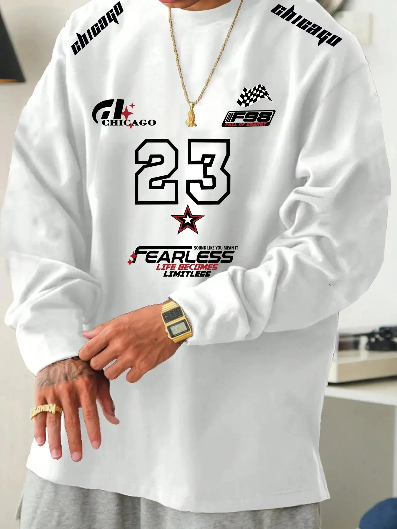 Men's Chicago Print Round Neck Sweatshirt, 23 Number Pattern + Fearless Slogan, Comfortable Streetwear Pullover, Casual Campus City Style