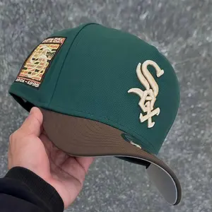 New Era 9FORTY Chicago White Sox Side Patch Cap – Green Adjustable Snapback Hat with Cream Sox Logo & Brown Brim