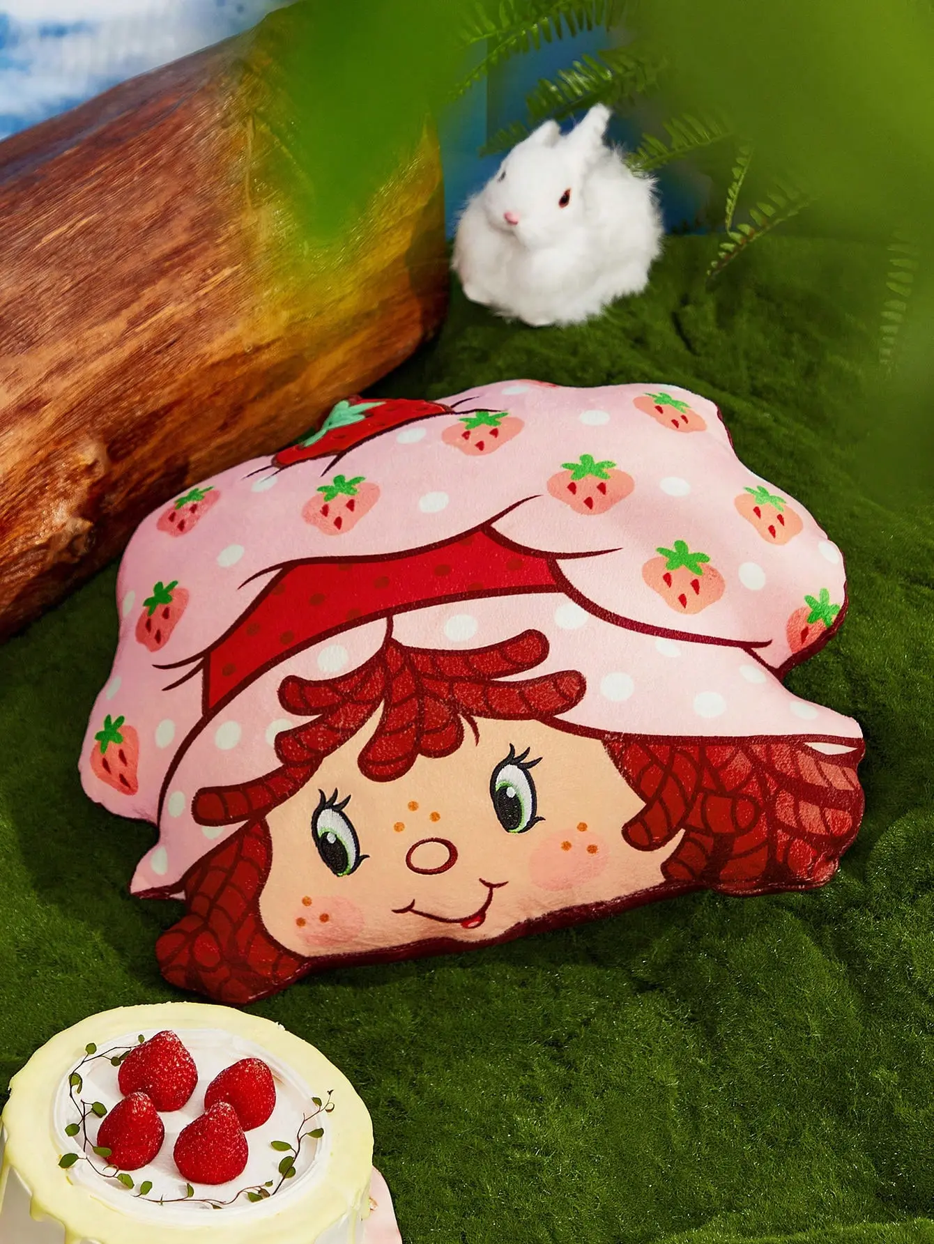 Strawberry Print Polyester Plush Throw Pillow - Cute Cartoon Character Design, 1-Size, Whimsical Home Decor, Valentine's Day Accent, Hand Wash Only, Dry Clean Only, Valentines Day