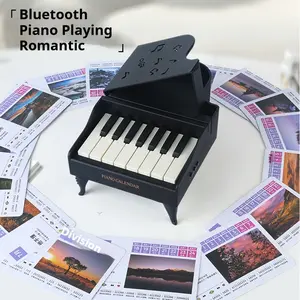 Piano Calendar 2025 - Playable Mini Piano Desk Calendar with 52 Simplified Music Scores in 27 Cards - Great Gift for Friends and Family
