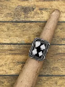 Lance-Onyx Playing Card Ring