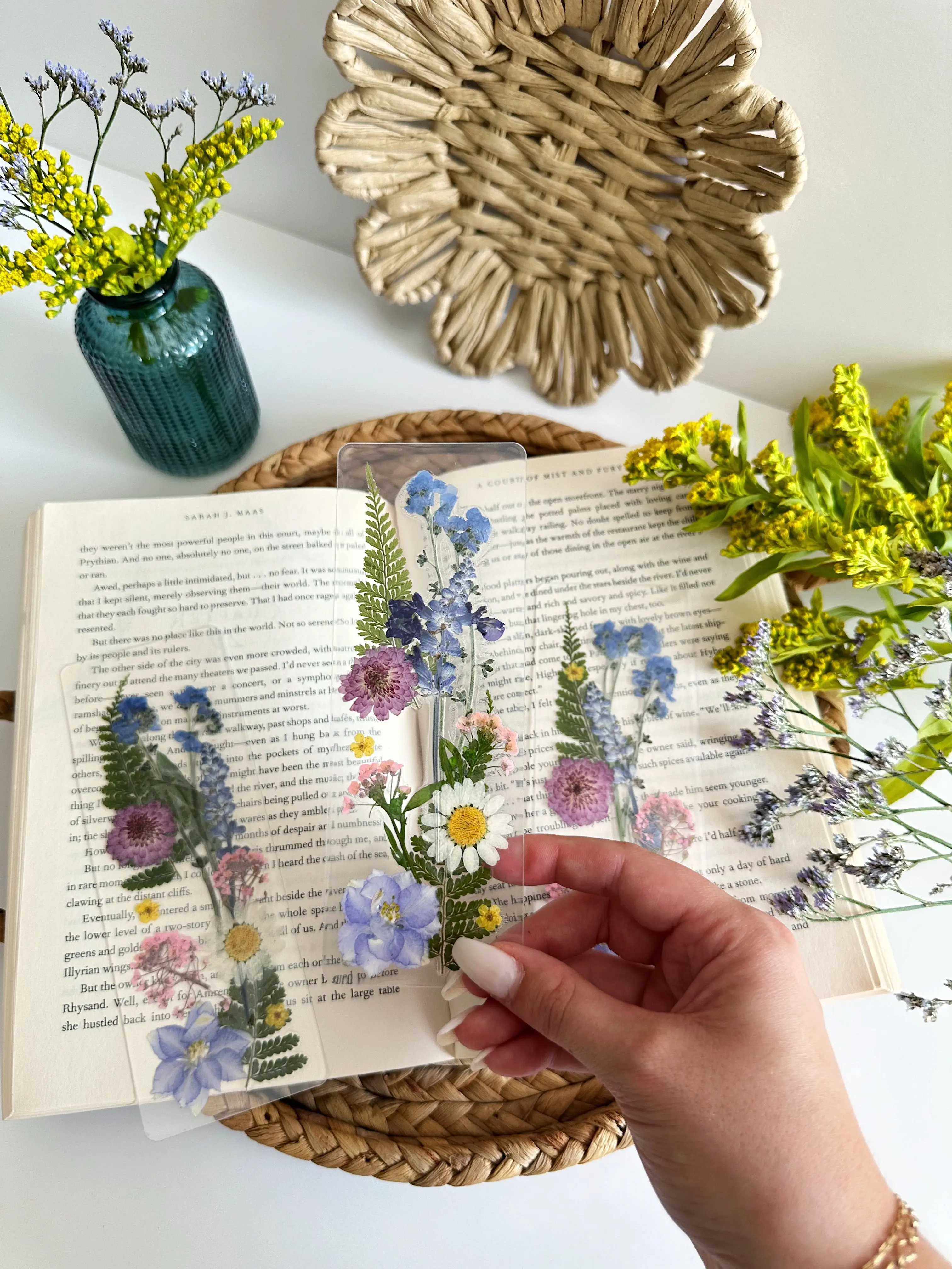 wildflower bouquet bookmark