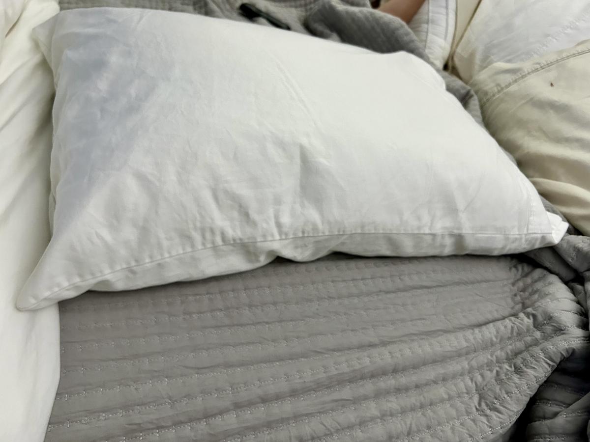 Item: Pack of 4 STANDARDQUEEN