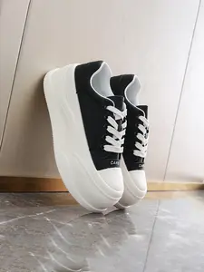 New Women's Round Toe Lace-Up Soft Sole Height Increasing Sneakers, Sports Shoes, Thick Bottom Casual Shoes, Versatile Fashion Footwear