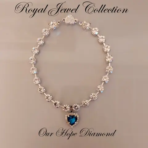 Royal Jewel Collection Pet Collar Blue Diamond Heart Necklace Magnetic Breakaway Safe with Crystal Diamonds for Small Dogs Cats