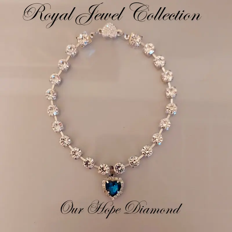 Royal Jewel Collection Pet Collar Blue Diamond Heart Necklace Magnetic Breakaway Safe with Crystal Diamonds for Small Dogs Cats