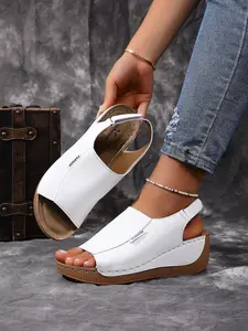New Spring/Summer 2026 collection, women's wedge heel open-toe sandals, Wedge sandal shoes, designed with a relaxed vibe, lightweight and soft soles for comfort, versatile for commuting and casual wear, height-boosting and leg-shaping