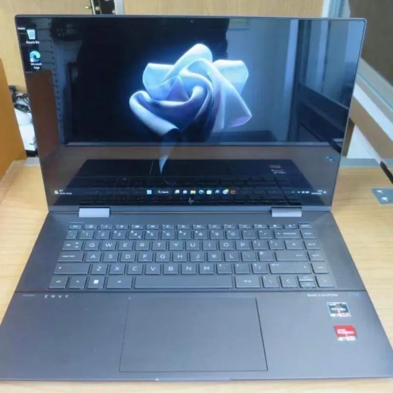 HP ENVY x360 2-in-1 Laptop 15-ey0502sa • AMD Ryzen 7 5825U APU [1] • 512GB Solid State Drive