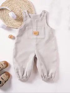 Baby's Fuzzy Cartoon Bear Patched Pocket Buttons Round Neck Jumpsuit, Cute Cozy Casual Comfy Sleeveless Jumpsuit, Baby Girl Clothes, Newborn Infant Kids Clothes for Spring & Fall