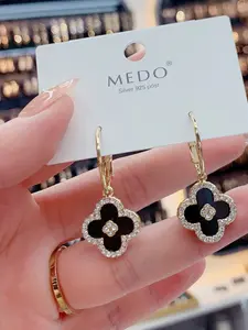 Women's & Four-Leaf Clover Flower Earrings, French Fashion Versatile Circle Studs, Geometric Design Jewelry Accessories, High Quality Earrings