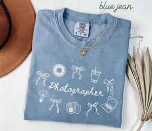 Coquette Photographer Comfort Colors Shirt • Photographer Gifts • Photography Bow Work Tshirt • Newborn Wedding Event Photographer Tees