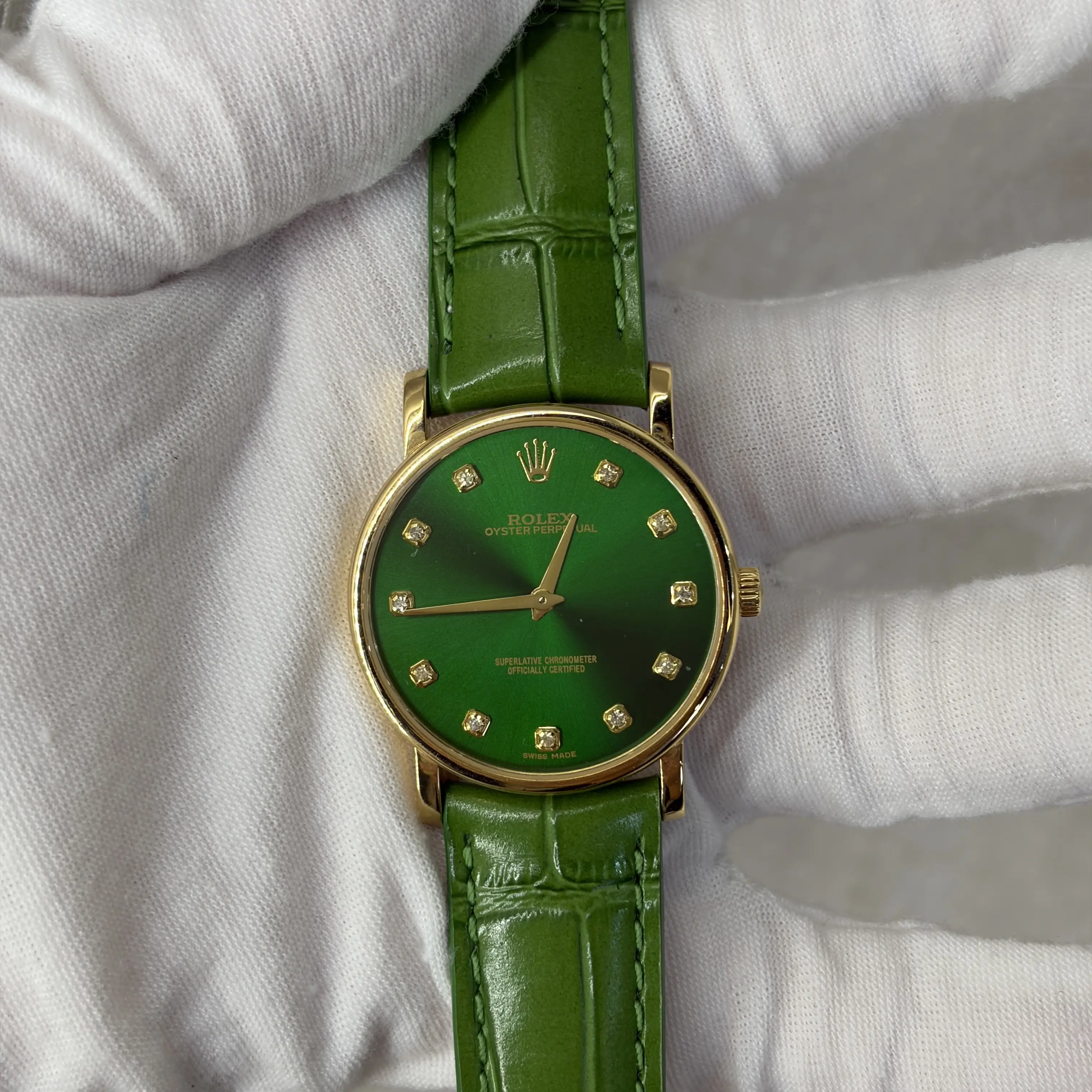 ROLEX Cellini 32MM Manual Wind 18K Yellow Gold Custom Green Dial Ladies Watch WHT032253