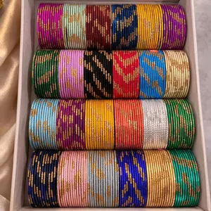 Metal Glitter 3 Pack Bangles - Vibrant Colors & Unique Patterns for Stylish Accessory