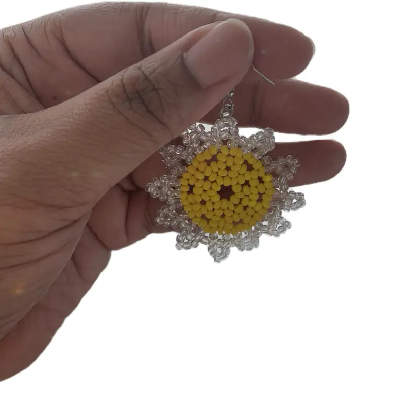 Mid size Daisy beaded flower earrings