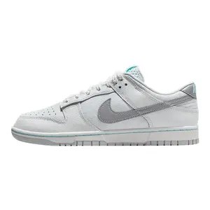 Nike Men Dunk Low Summit Sneaker