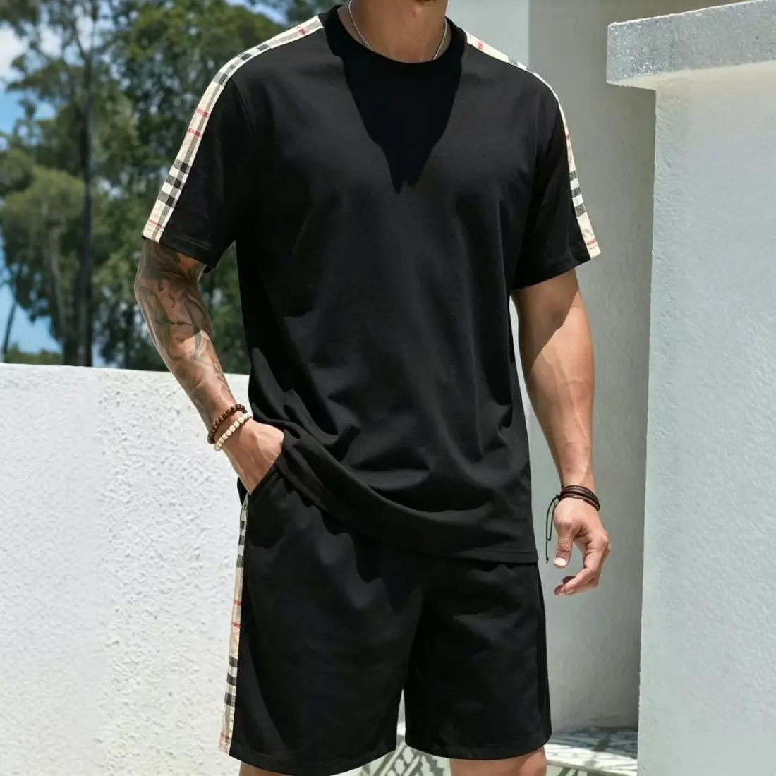 Classic men’s loungewear set, men’s short-sleeve plaid set, casual athletic crewneck T-shirt + shorts, colorblock striped summer set, suitable for everyday wear and sports/casual outfits sohochic