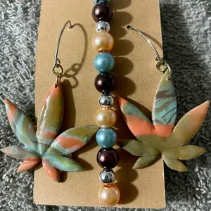 Handmade Cannabis Maple Leaf Jewelry Set