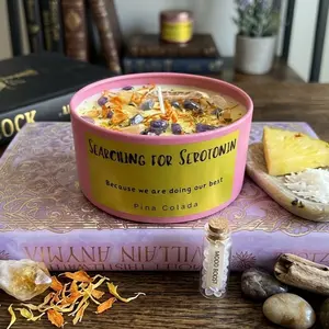 Searching for Serotonin Happiness Manifestion Candle, Amethyst, Citrine