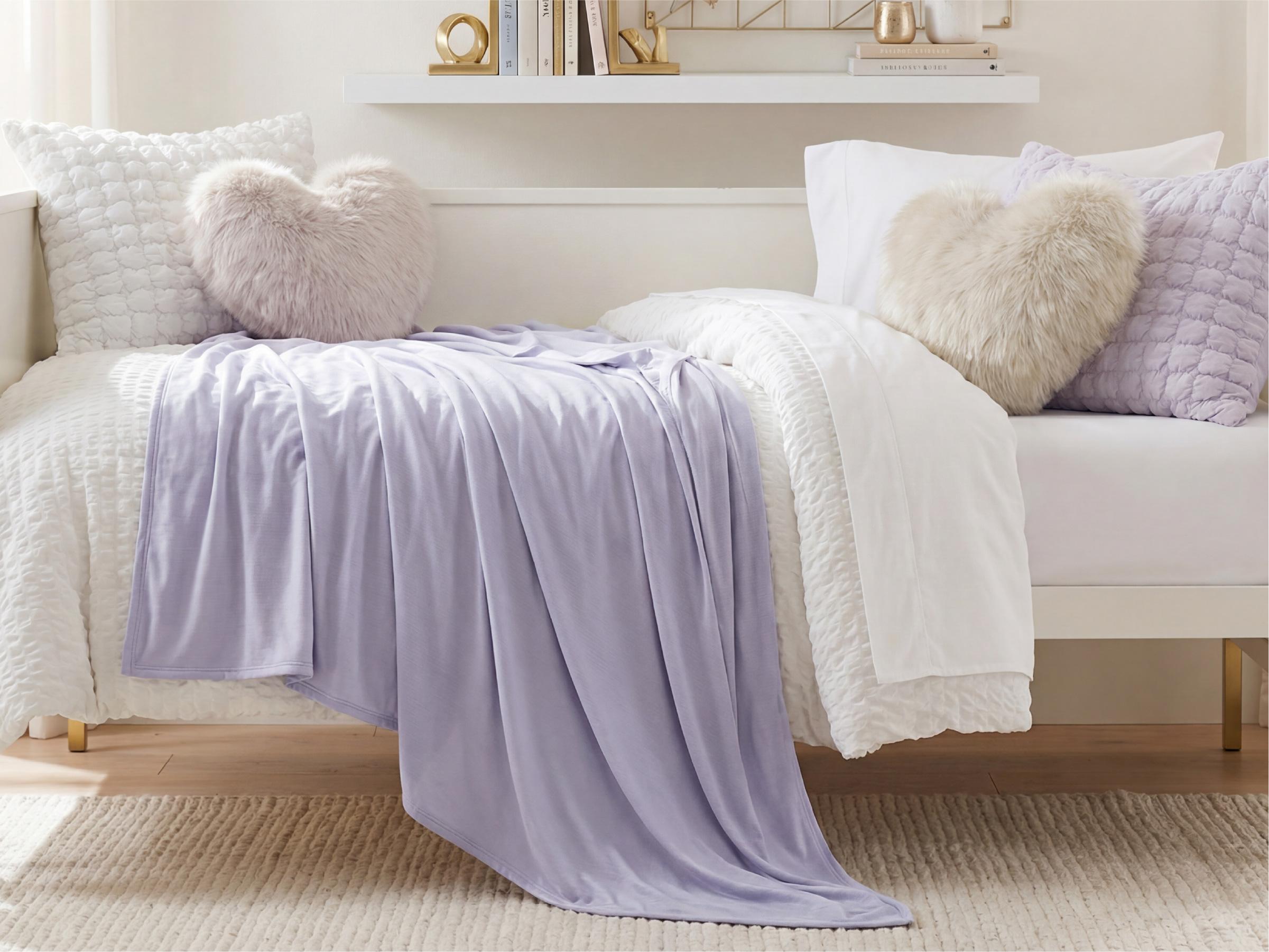 【Early Bird Sale】Bedsure  Cooling Blanket for Hot Sleepers-  Lightweight Sheet,Breathable Oversized Reversible Design, Rayon Derived from Bamboo, Comfy Bedding, Gift for Spring,Boyfriend Gifts, Men Gifts, Teenage Bedroom Accessories