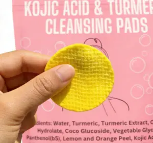 PHOR ESSENTIALS Turmeric Kojic Acid Exfoliating Cleansing Pads, Organic Calming Chamomile Facial Cleanser – Foaming, Gentle, Exfoliates, Repairs, and Smoothes Skin, Exfoliate