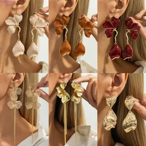 Sweet Romantic 3D Floral Stud Earrings Metallic Pleated Petal Tassel Dangle Earrings Elegant Fashion Jewelry for Women Trendy Y2K Aesthetic Statement Earrings Versatile Daily Casual Party Dating Wear Lightweight Alloy Ear Accessories