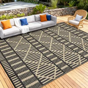 Modern Geometric Pattern Outdoor Rug Garden Decoration Rug Foldable Double-sided Plastic Straw Rug for Balconies Patios Camping RVs Beaches and Swimming Pools