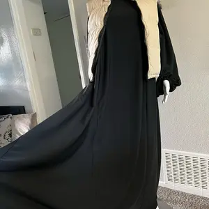 Lantern sleeve Arabian dress with puffer coat