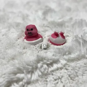 Piggy Pop Clicker Keychain – Cute Fidget with Real Mechanical Clicker – Ultra-detailed Multicolor 3D Print – Durable Portable Keychain Accessory