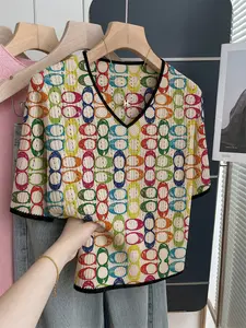 Women's Summer Casual Loose V-Neck Short Sleeve Knit Top, Geometric Print, Retro Style, Office Wear, Elegant Knitted Shirt, Knitwear