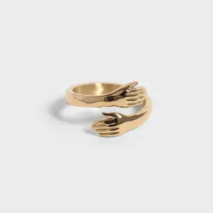 18K Gold Hug Ring - Elegant Design with High-Quality Gold Finish
