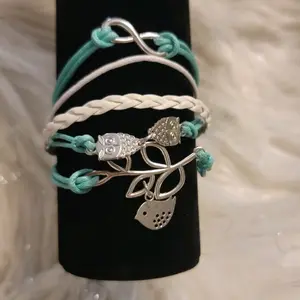 Teal Braclet