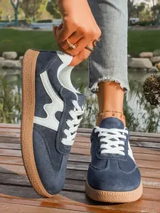 Women's Navy & White Two-Tone Suede Retro Sneakers Low-Top Lace-Up Design Gum Rubber Sole Casual Trainers Daily Fashion Footwear Outdoor Walking Lifestyle Shoes Christmas heartwarming gift