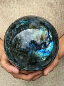 1pc Handcrafted Natural Labradorite Crystal Sphere - Polished Gemstone Ball for Home Decor, Collectible Figurines - Ideal for Various Room Types - Indoor Use, No Power Required - Unique Iridescent Healing Stone Display Piece,Assorted Sizes and Colors