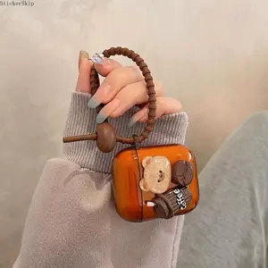 2026 New Cute Bear Themed Caramel TPU Earbud Case, Fashion Mixed Color Protective Cover with Anti-Lost Keychain, Soft Shockproof Scratch Resistant Full Protection Shell, Slim Portable Stylish Accessory Compatible with IWATCH Wireless Earbuds