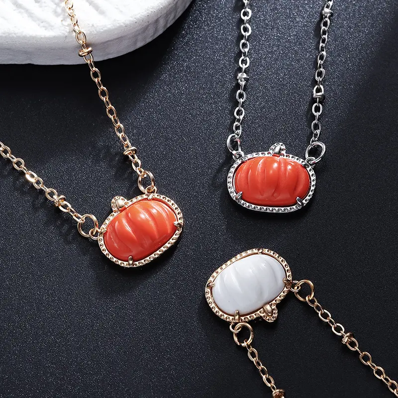 Pumpkin Bead Pendant Necklace - Fashionable Personalized Sweater Chain, Halloween Gift for Jewelry Enthusiasts