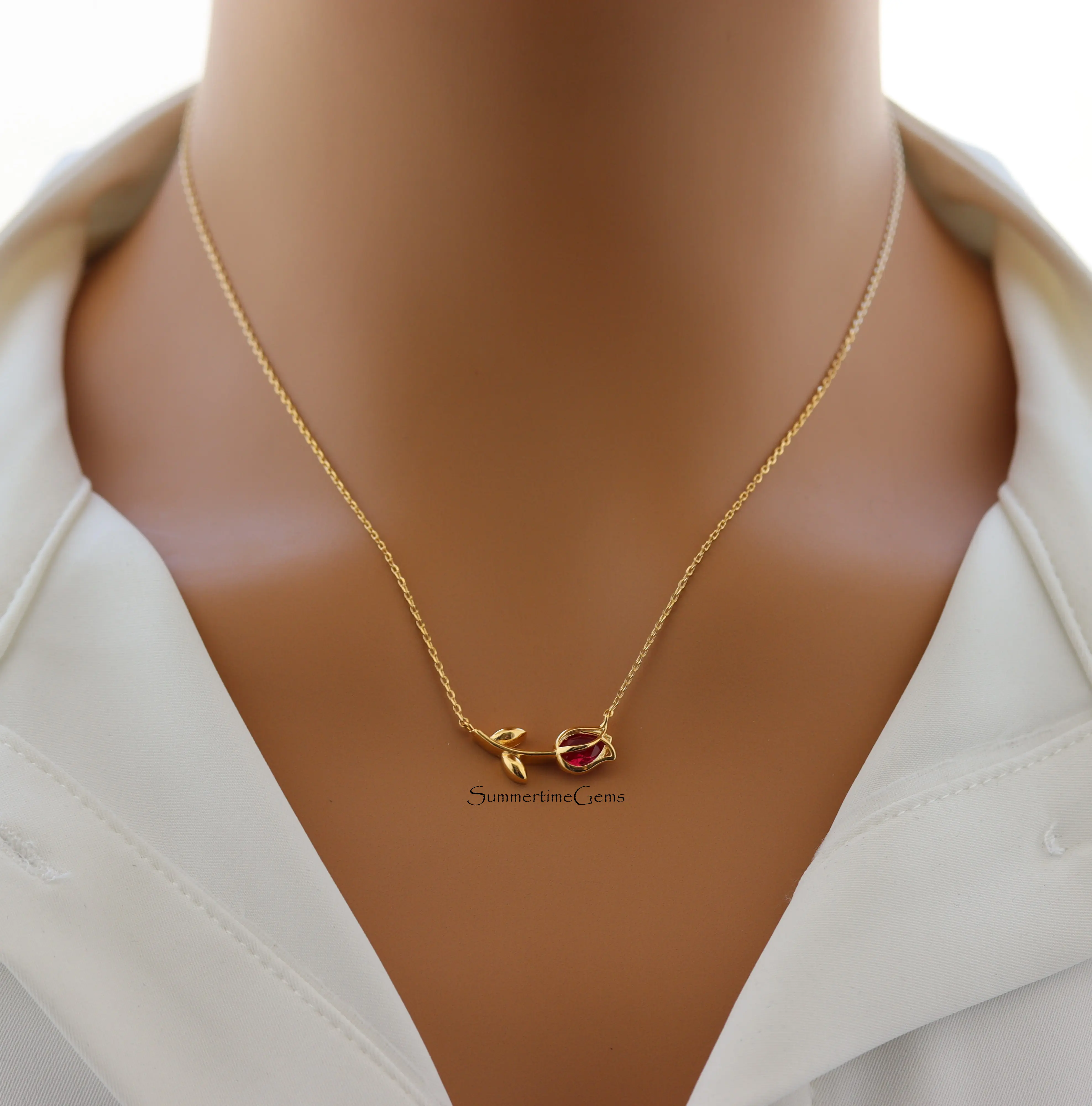 18K Gold Plated July Ruby Birthstone Tulip Pendant Necklace – Elegant Summer Jewelry Gift for July Birthdays