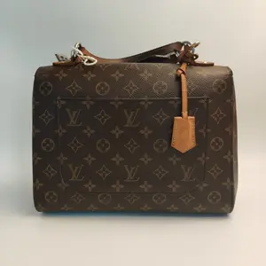 Pre-owned Louis Vuitton LV Cluny MM Monogram Top Handle Bag Brown FY005 26.05.21