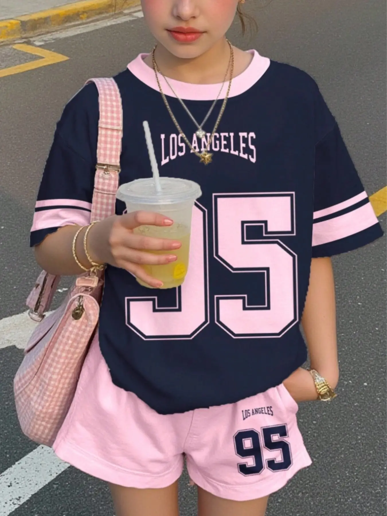 Teen Girls Casual Blue Pattern Short Sleeve Round Neck T-Shirt and Shorts Set, Summer Outfits Set, Summer Fall Fashion, Summer Clothing Set, Comfortable