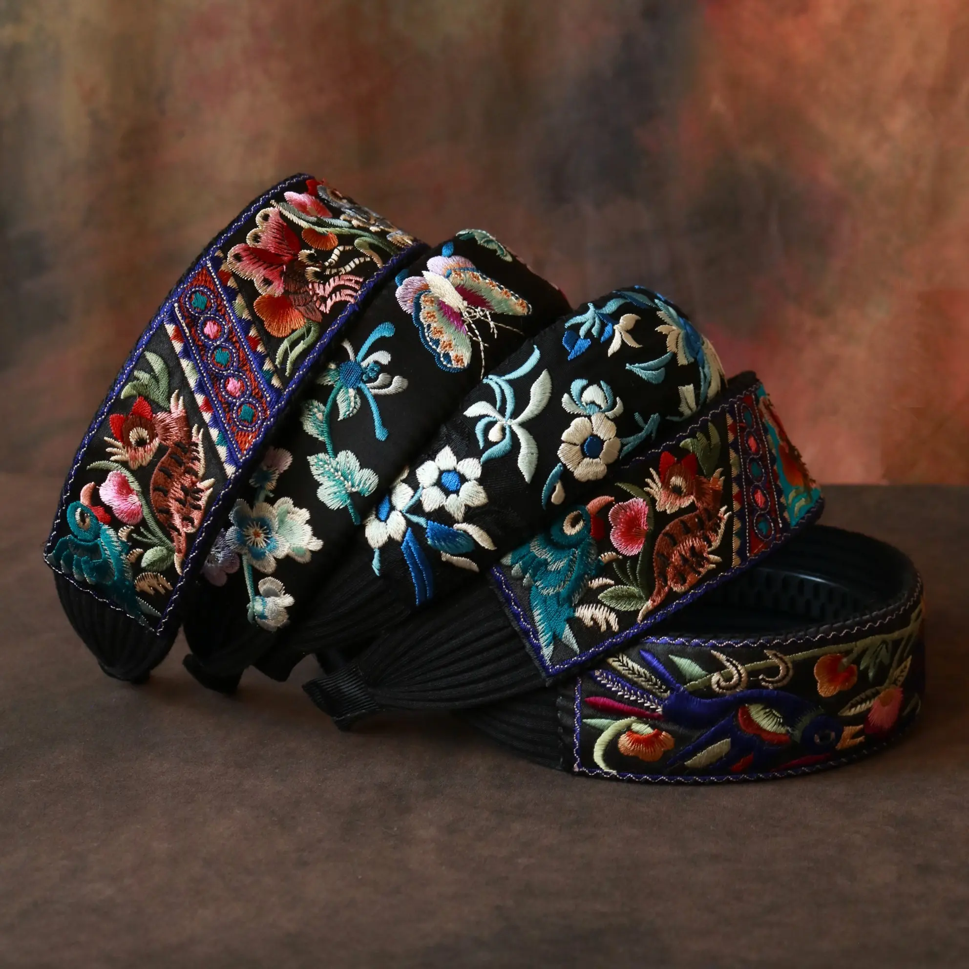 Embroidtale Women's Embroidered Headband with Floral Animal Butterfly Phoenix Motif