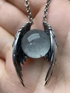 Vintage Punk Ghost Wing Pendant Necklace, Unisex Retro Design, Unique Party Jewelry, Gothic Mystery Jewelry, Creative Old Look, Fashionable Accessory