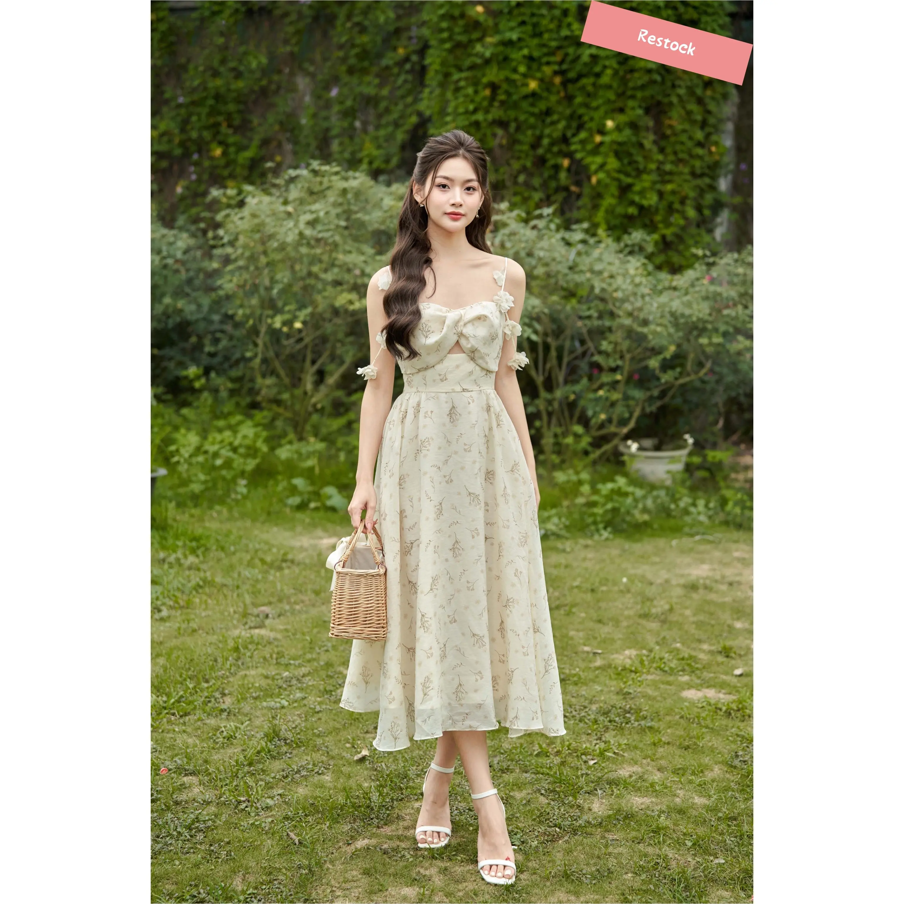 high neck long sleeve midi dress Long Sleeve High Neck Midi Evening Dress EU32 / Photo