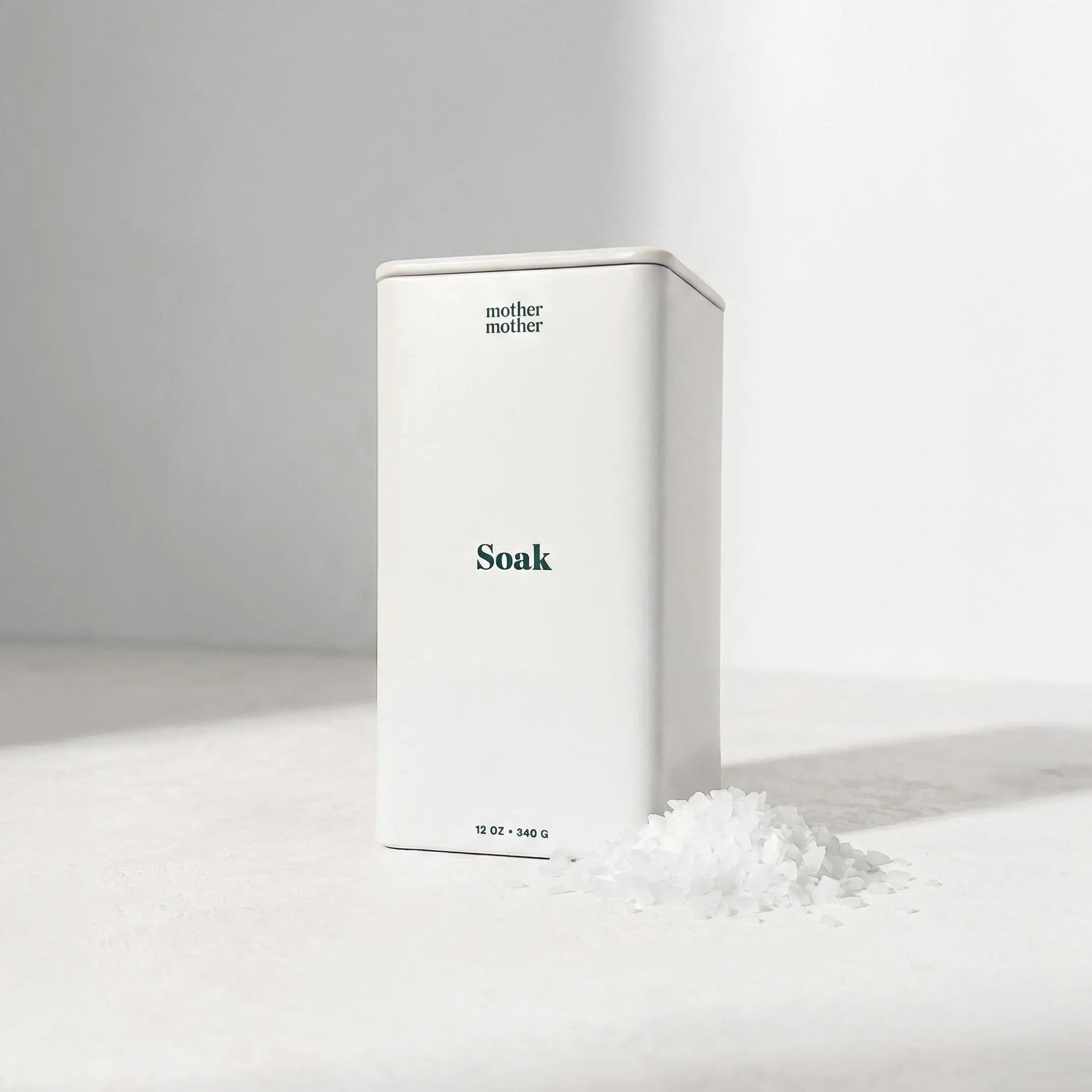 Magnesium Flakes Bath Soak - Sleep, Relaxation, & Muscle Recovery