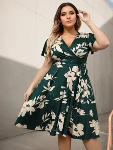 【Plus Size】 Floral Print Wrap V Neck Dress, Casual Short Sleeve Dress for Summer, Women's Clothes for Daily Wear, Casual Dresses