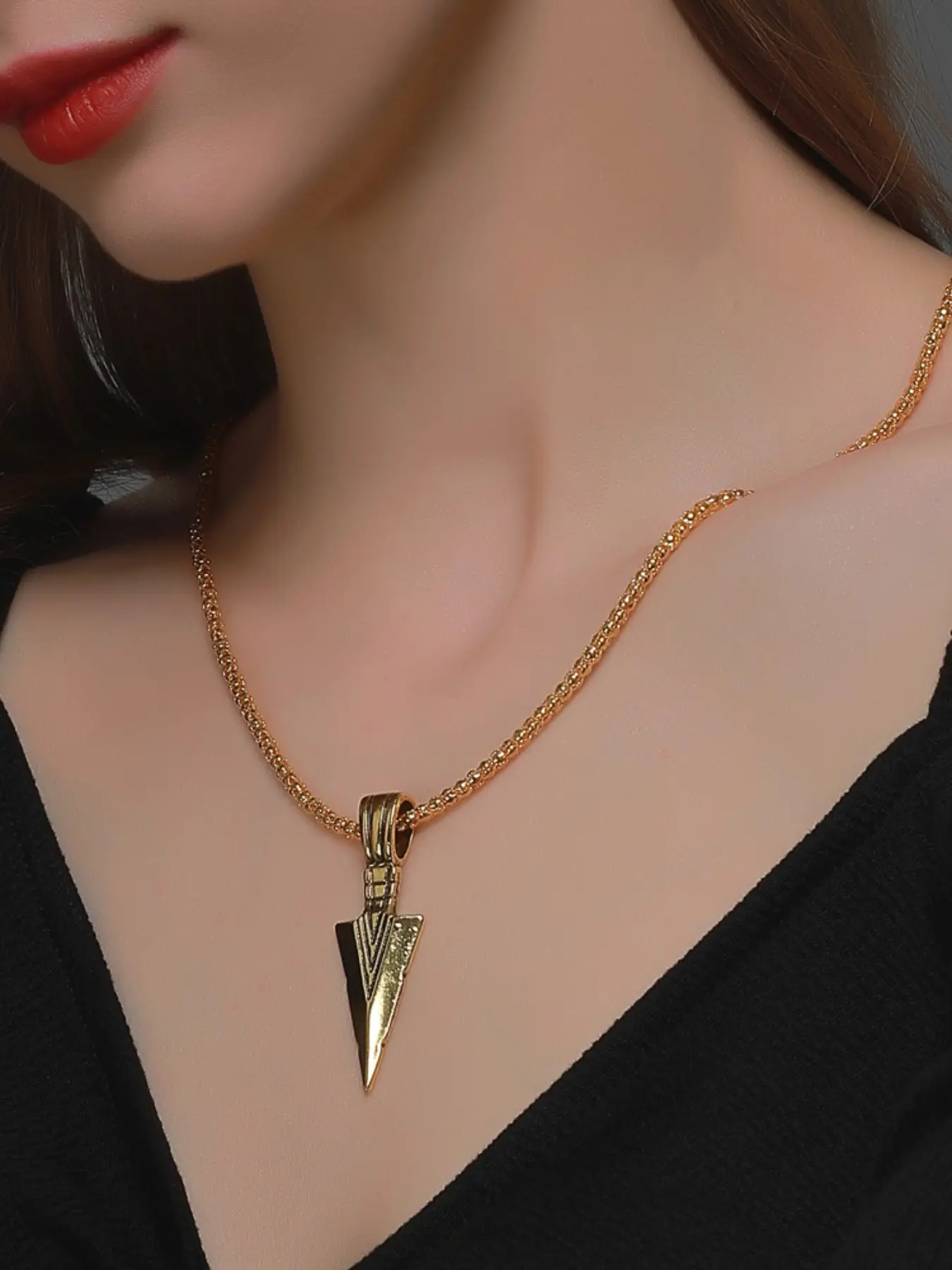 Men's Triangular Spear Head Necklace, Vintage Metal Arrow Pendant, Geometric Element Sweater Chain, Unique European Style Jewelry