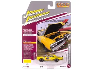 1970 Dodge Coronet Super Bee #1 "David Kruk" Banana Yellow with Black and Top 1/64 Diecast Model Cars by Johnny Lightning