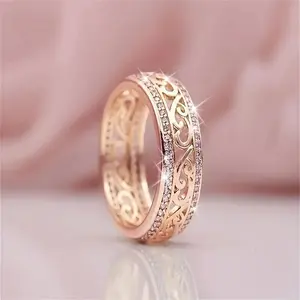 [Rhinestone Ring] Dazzling Rhinestone Women's Fashionable Hollow Pattern Ring | Suitable for Valentine's Day, Special Occasion Jewelry Gift
