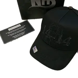 Gorra 14 Black Adjustable Baseball Cap with Embroidered Logo and Suede Material for Men and Women