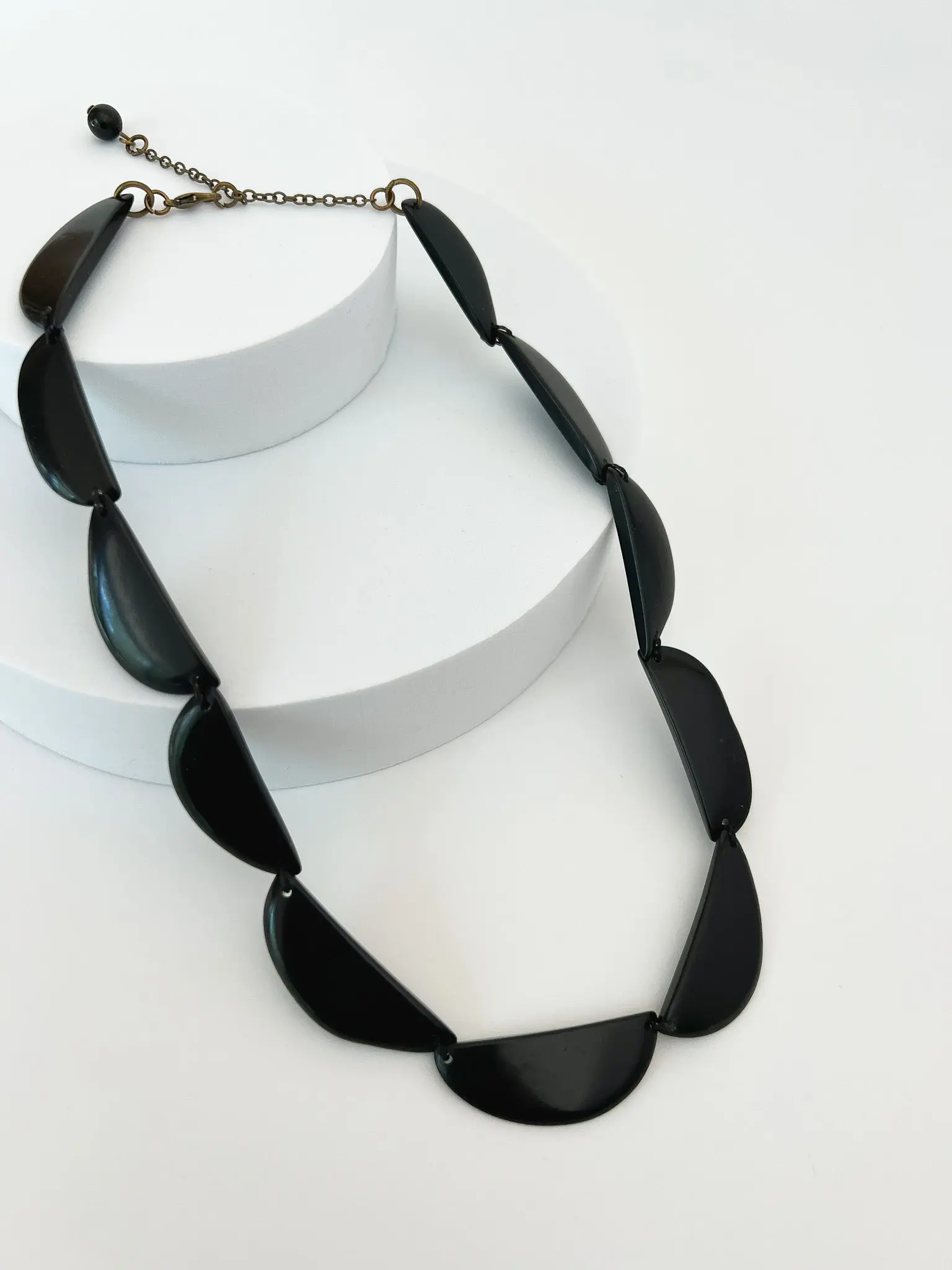 Andrea Necklace (Black)